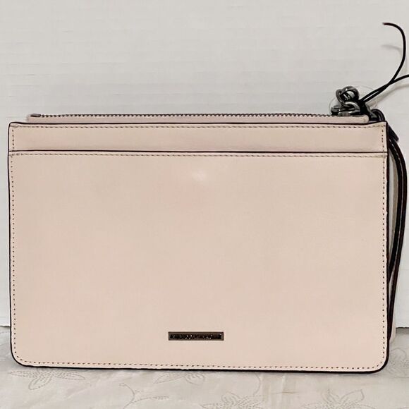 New Rebecca Minkoff St. Tropez Heart Pink Leather Wristlet - Picture 2 of 7